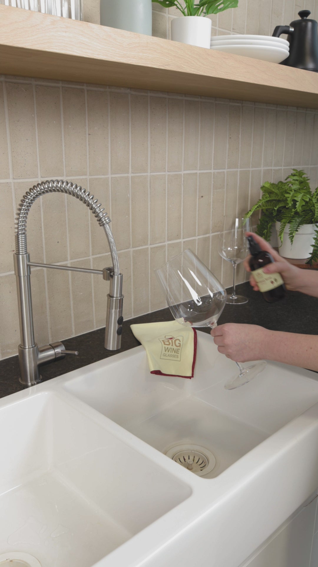 Load video: 2 SOAPS &amp; CLOTH BUNDLE